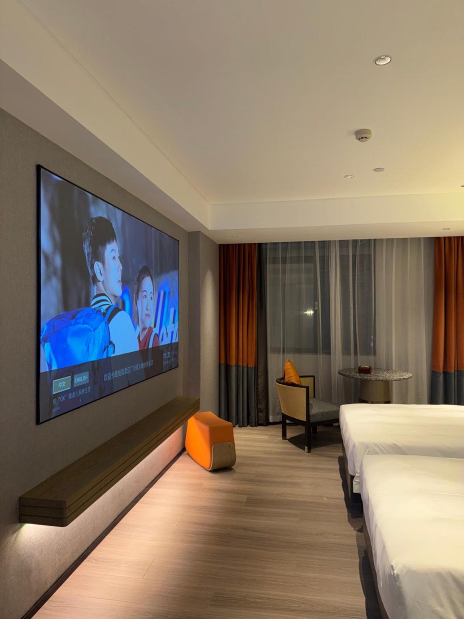 Paco Hotel Datang Metro Guangzhou Exterior photo