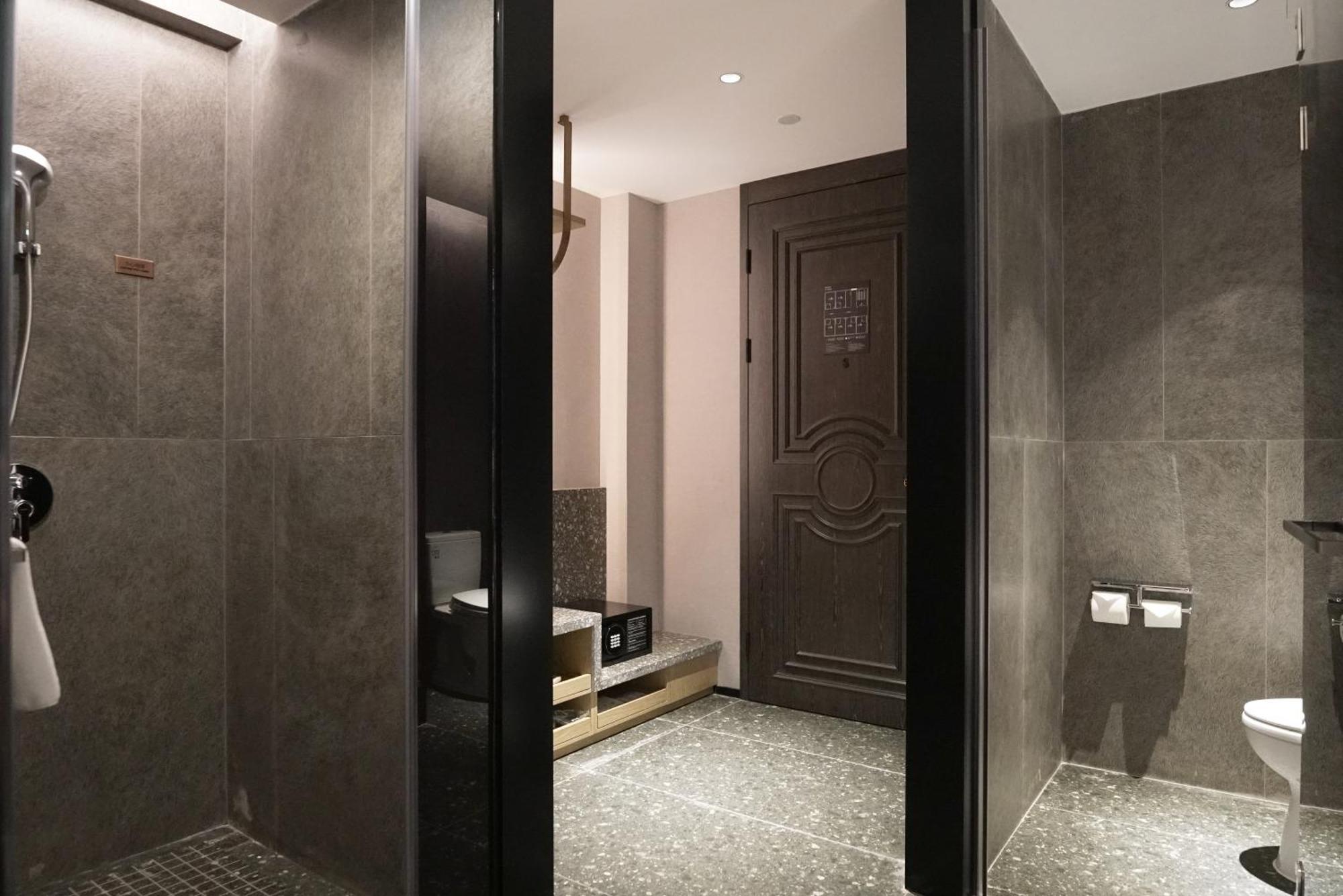 Paco Hotel Datang Metro Guangzhou Exterior photo