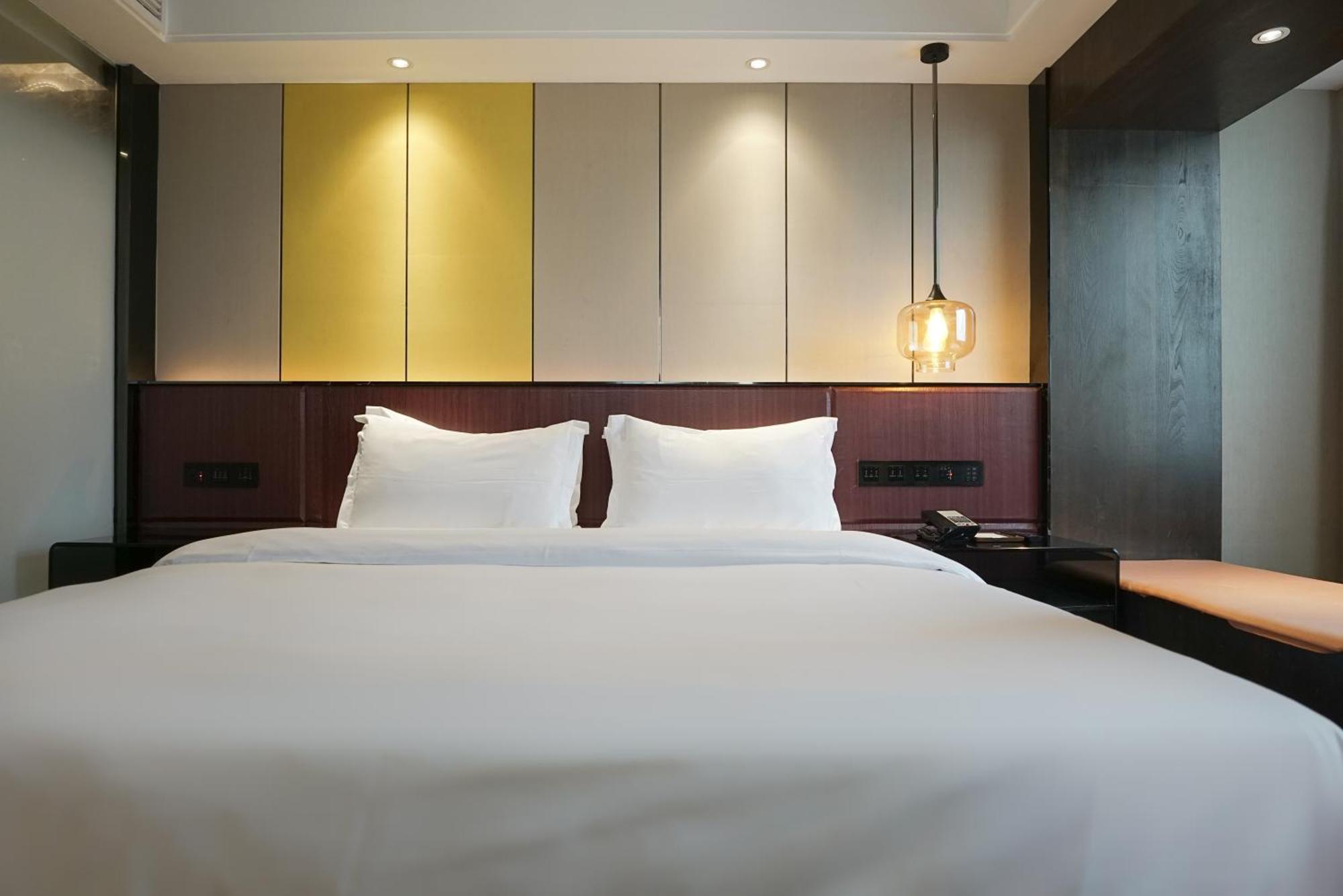 Paco Hotel Datang Metro Guangzhou Exterior photo