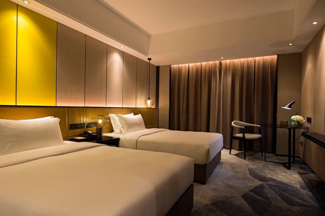Paco Hotel Datang Metro Guangzhou Exterior photo