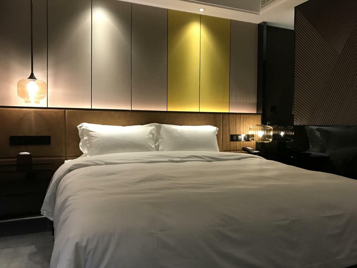 Paco Hotel Datang Metro Guangzhou Exterior photo